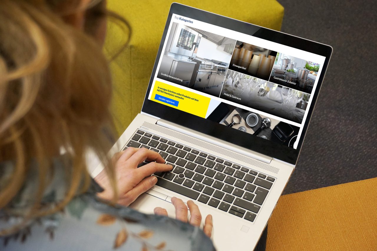 Selling on the METRO marketplace Laptop showing the METRO online marketplace
